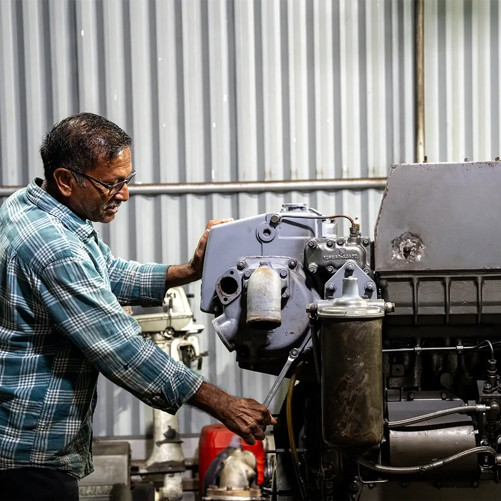 LM Workshop engineer on site